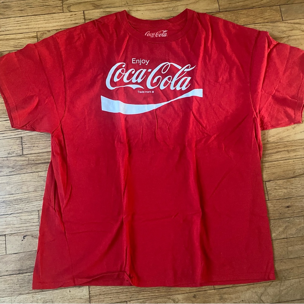 Coca-Cola red t-shirt size XXL